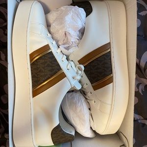 Men’s Poppy stripe lace up Michael Kors shoes